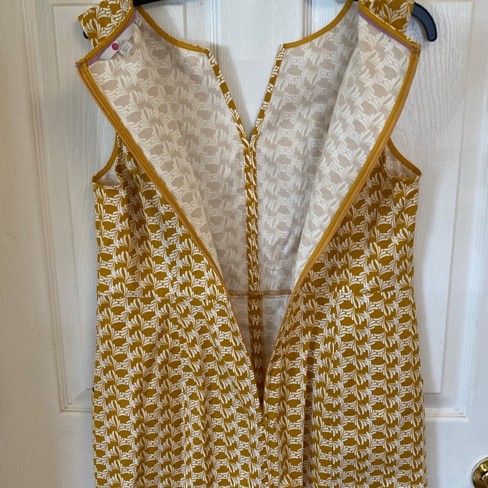 Boden Mustard Yellow & White Printed Sleeveless Shift Dress - Picture 7 of 10